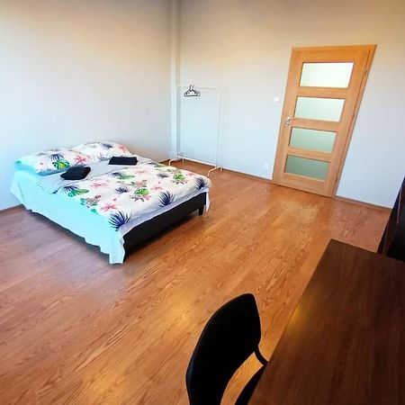 Fantastic Zg - S4 Pokoj 206 Zielona Góra Zewnętrze zdjęcie